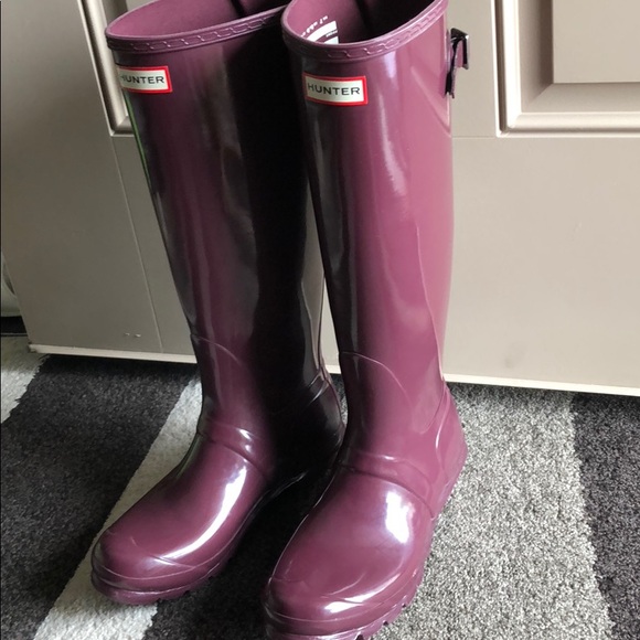hunter maroon boots